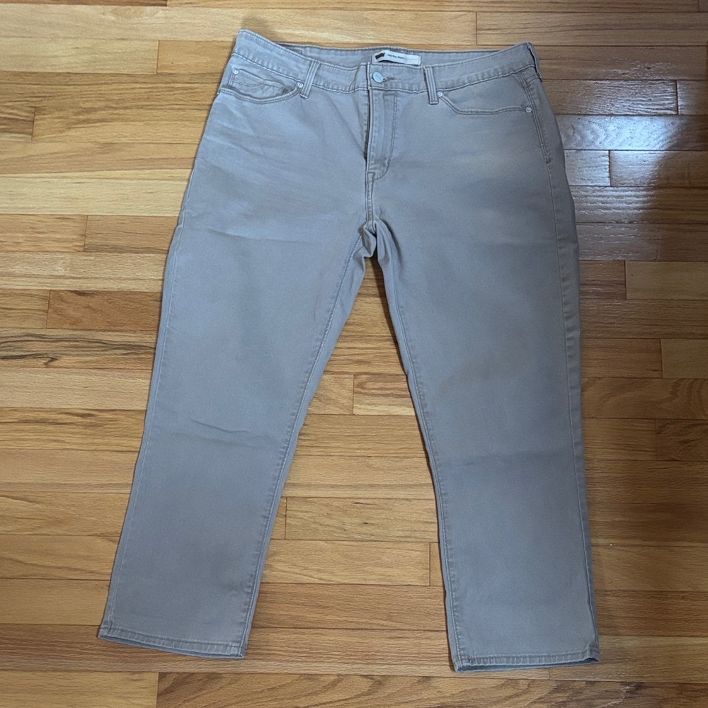 Levi’s Mid Rise Skinny Tan Jeans